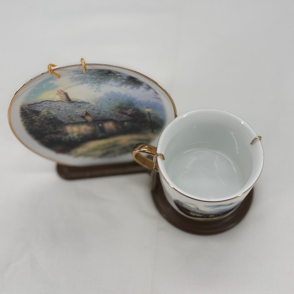 Thomas Kinkade Moonlight Cottage Teleflora Miniature Tea Cup Saucer Set Display - Picture 7 of 13